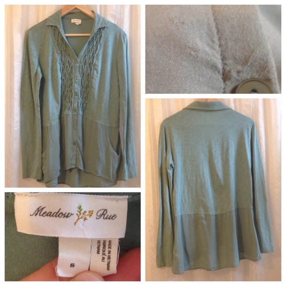 SALE 🌺 Meadow Rue Reha Pullover in Moss - Picture 4 of 4